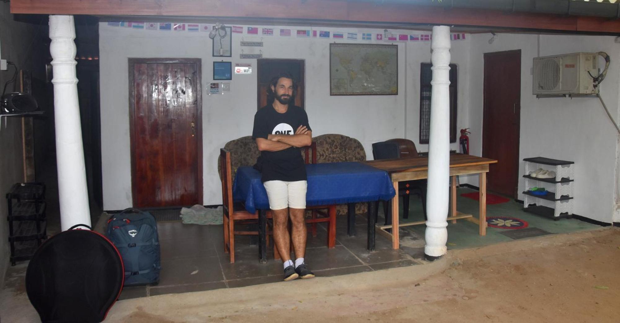 Meera Homestay & Guest House أنرادابورام المظهر الخارجي الصورة
