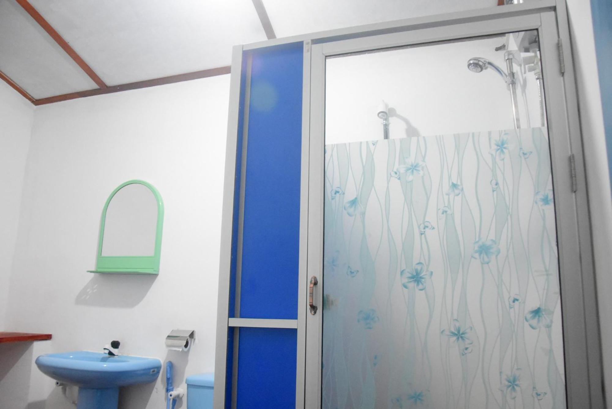 Meera Homestay & Guest House أنرادابورام المظهر الخارجي الصورة